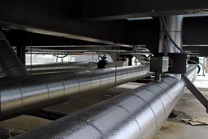 ایزوگام دور لوله فاضلاب